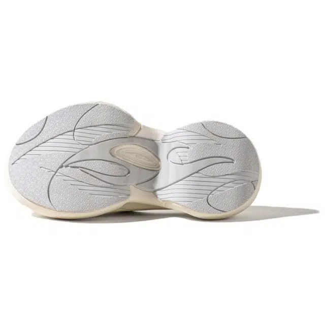 ANTA SNEAKERVERSE SV FireOrb