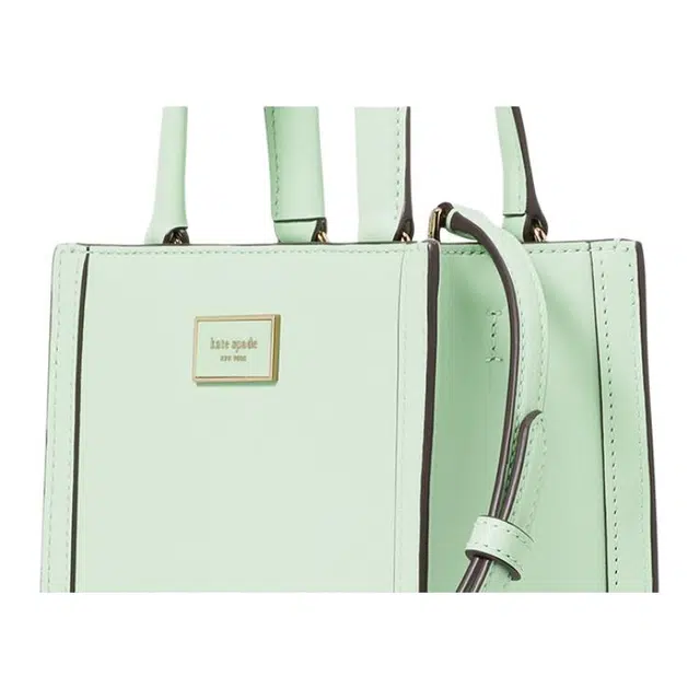 kate spade Manhattan Logo Tote