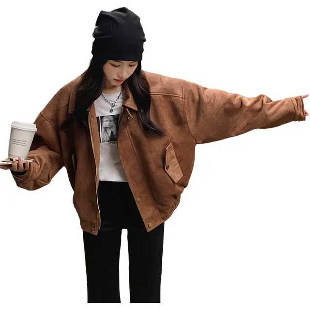 稻草人 复古慵懒宽松休闲口袋设计高街仿鹿皮秋冬截短外套 女款