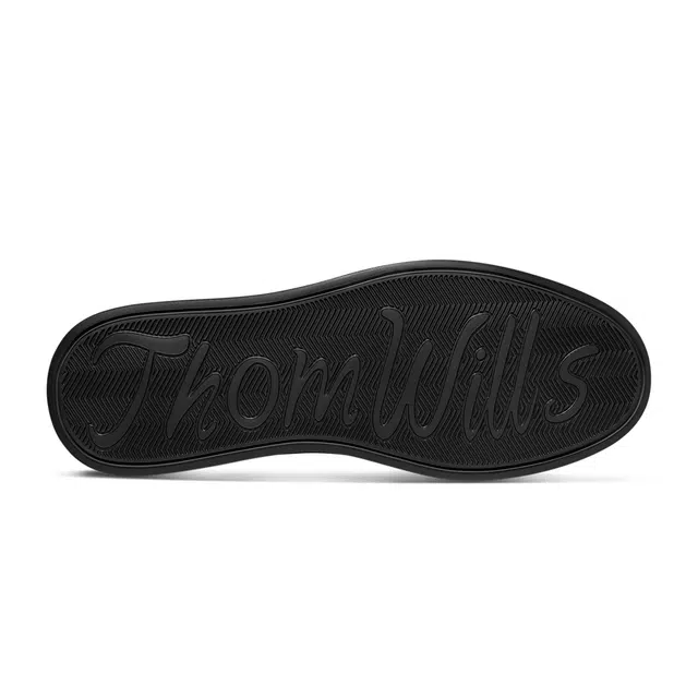 THOM WILLS