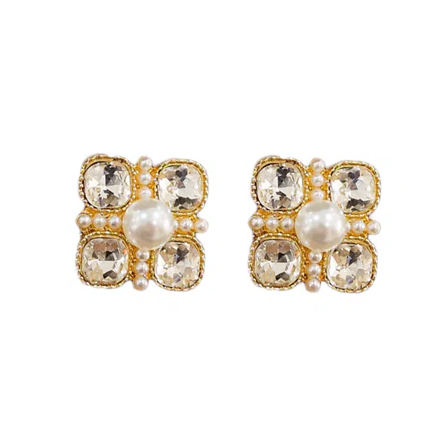 澜耀 小香风花朵 气质轻奢时尚百搭复古小众精致耳饰 合金 耳环 女款