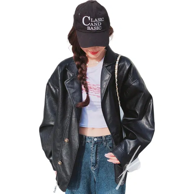 稻草人 时尚个性轻松搭配简约大方韩版休闲宽松秋冬外套皮衣 女款