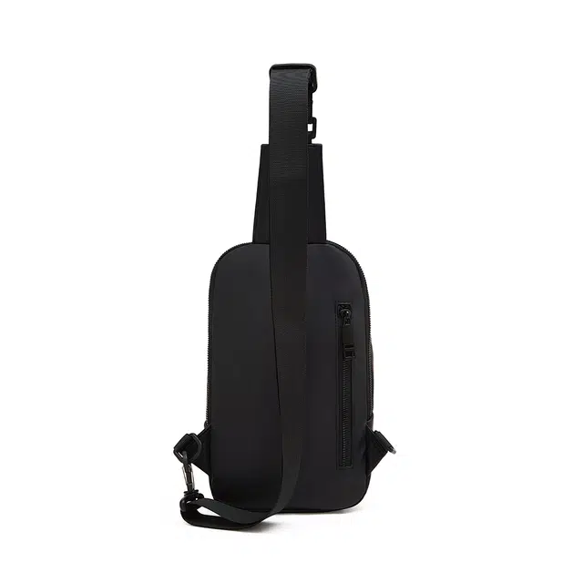 老人头 潮酷小众百搭轻便实用斜挎包 织物 胸包 常规 男款 黑色