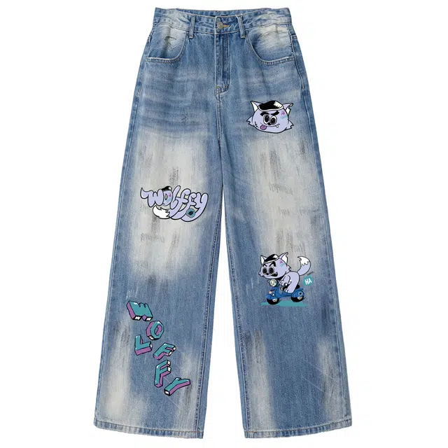 喜羊羊与灰太狼 美式潮流高街复古水洗抓痕设计趣味卡通印花休闲日常通勤宽松阔腿牛仔裤 男女同款