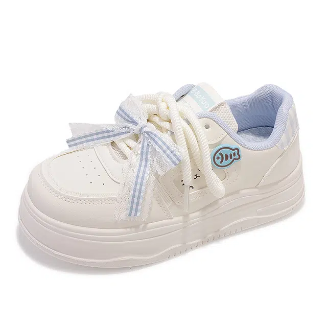 合成革 厚底轻便可爱减龄小众设计 防滑耐磨 低帮 板鞋 女