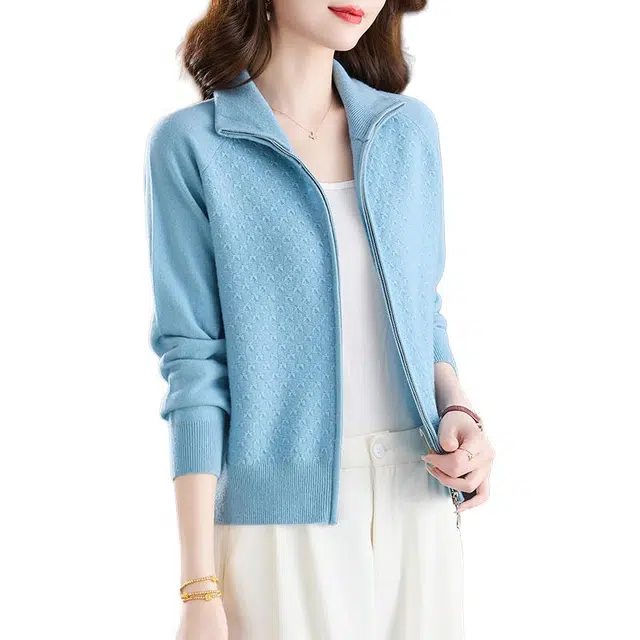 袋鼠 经典简约时尚舒适立领羊毛衫开衫外套秋冬针织衫 女款