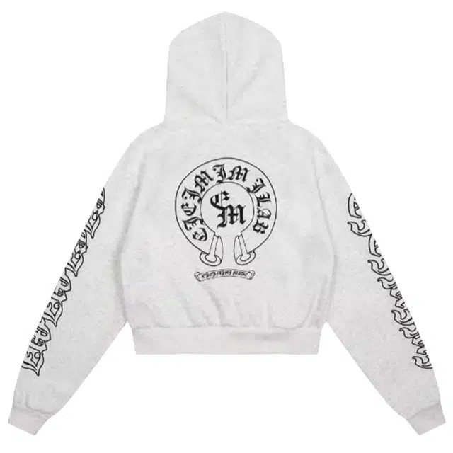 M17 STUDIO boxyY2K