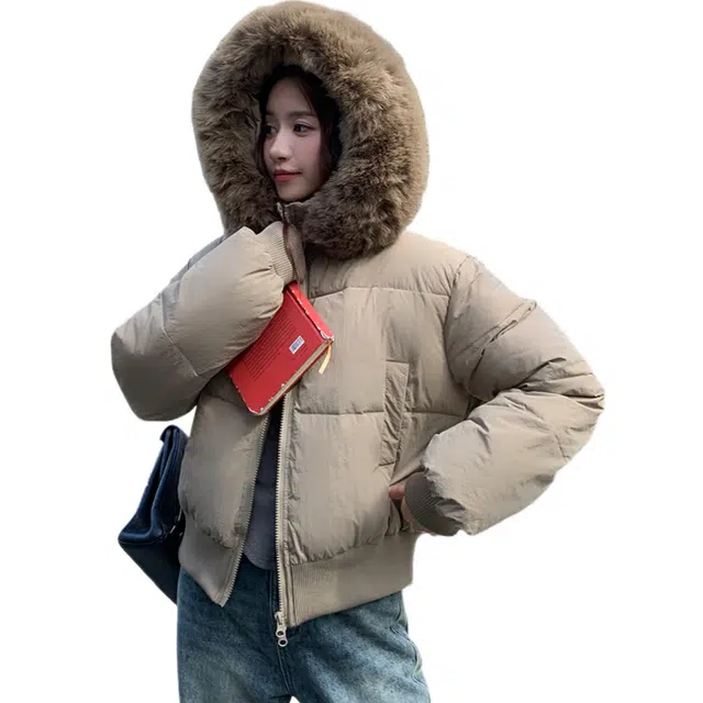 荟萃阁 芬兰雪境时尚毛领连帽设计收腰加厚短款棉服 女款