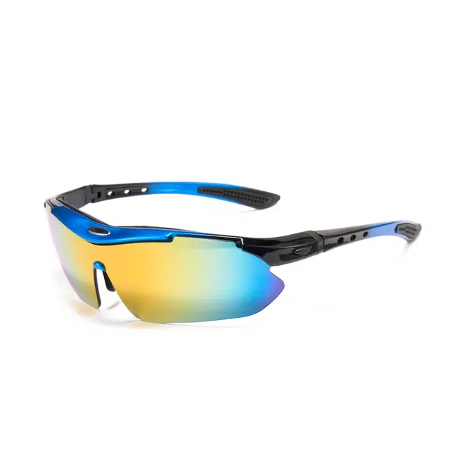 CYXUS TR90