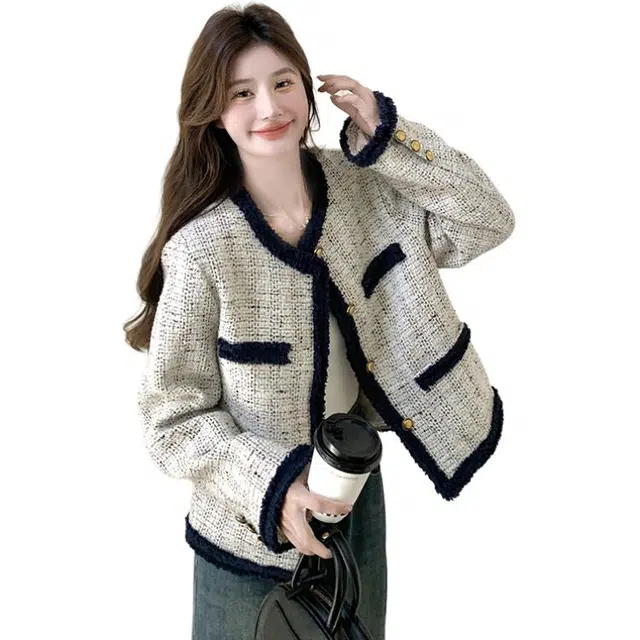 稻草人 高级优雅时尚舒适百搭简约小香风秋冬截短外套 女款