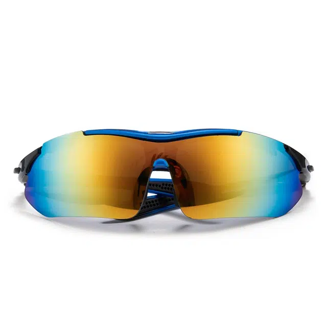 CYXUS TR90