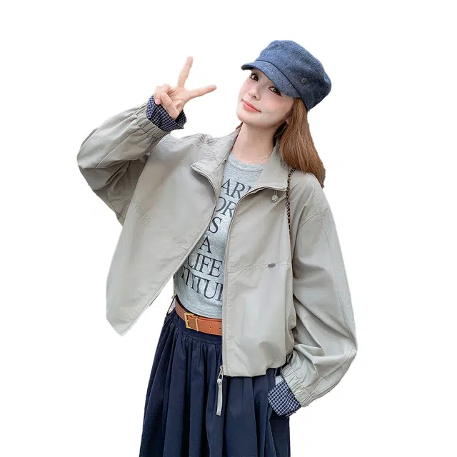 稻草人 轻盈时尚休闲百搭简约舒适秋冬截短外套 女款