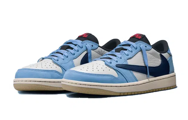Travis Scott x Air Jordan 1 Low "University Blue"