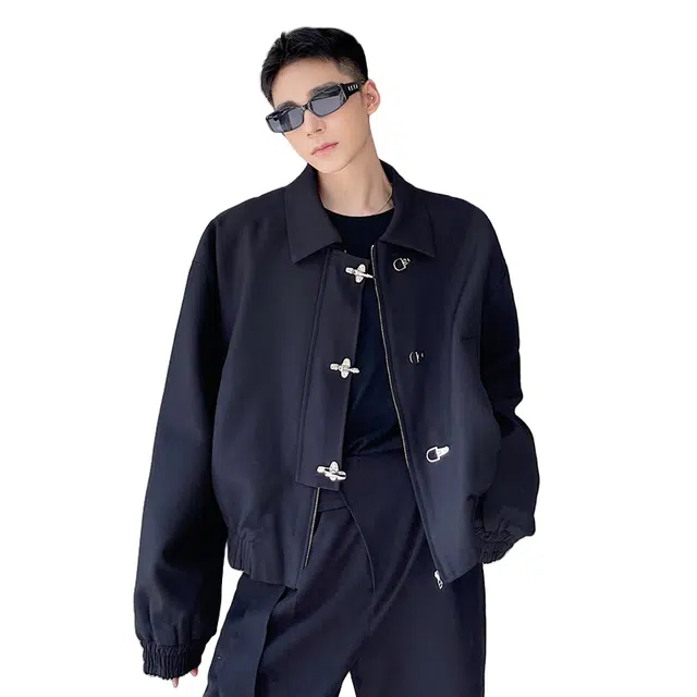 半空山 美式复古高街小众设计感解构个性纯色金属扣装饰小香风短款高级感舒适休闲时尚日常通勤百搭上衣外套夹克 男女同款