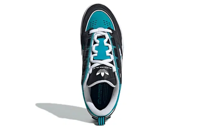 adidas Originals Adi2000