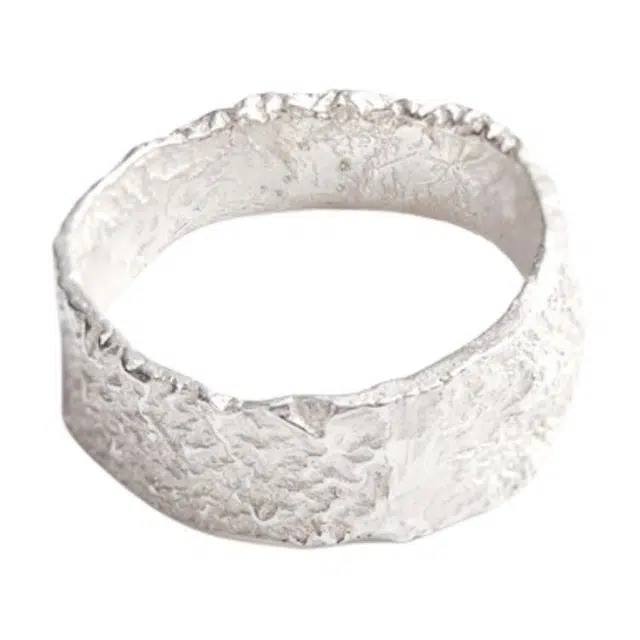 Empress 47 925 2023AW