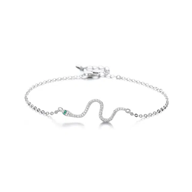 【S925纯银 灵蛇送福】 七七银饰  本命年转运 福气满满 日常通勤百搭设计 精致气质高级感 平安顺遂幸运配饰 好运   银 手链 女款