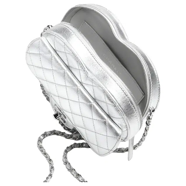 CHANEL 25B
