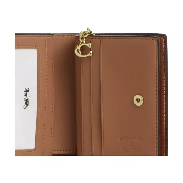 COACH x PEANUTS Snap Wallet 10