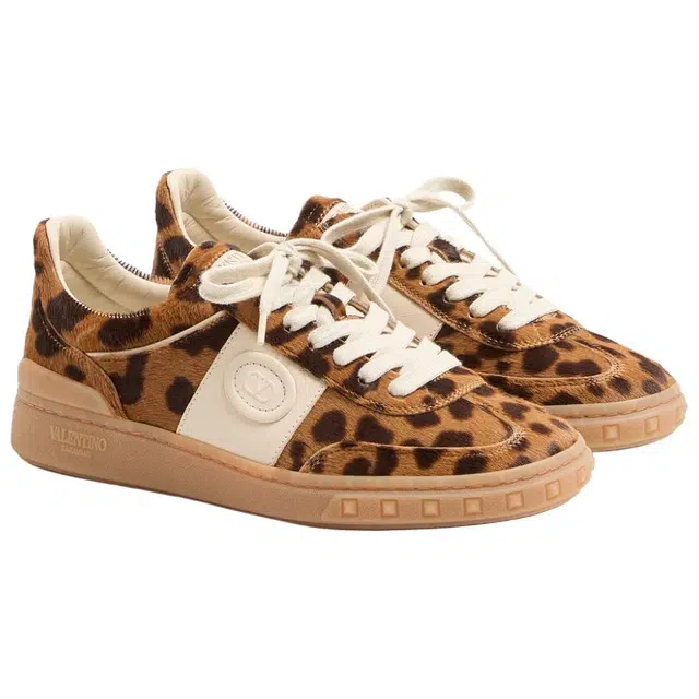 Valentino UPVILLAGE Garavani