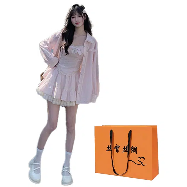 丝絮丝绸 春秋甜美减龄吊带蓬蓬蛋糕短裙宽松衬衫度假风三件套 裙装套装 女款