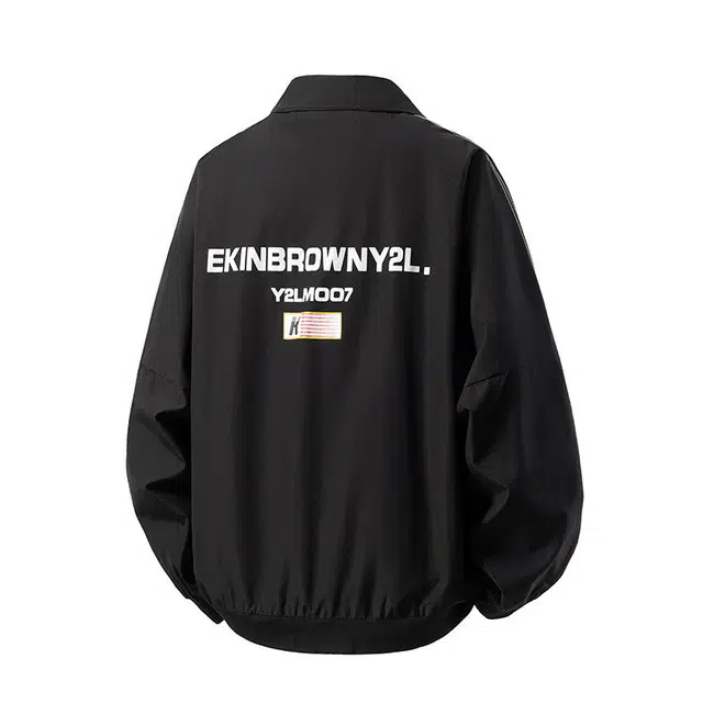 哲源 美式复古学院风上衣简约纯色字母印花侧边三条杠设计感春秋外套潮牌舒适日常通勤百搭宽松飞行员立领休闲夹克 男女同款