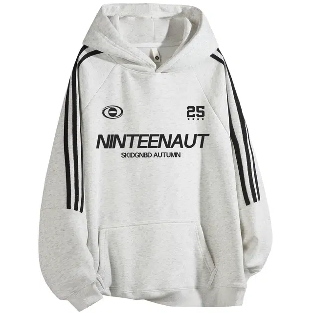 NINETEEN AUTUMN logo