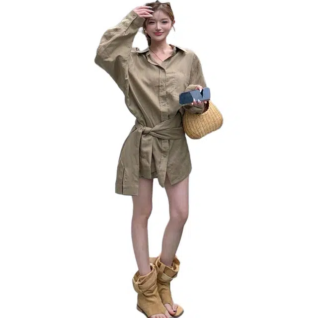 小菊川栗 纯色宽松适中翻领长袖衬衫 女款