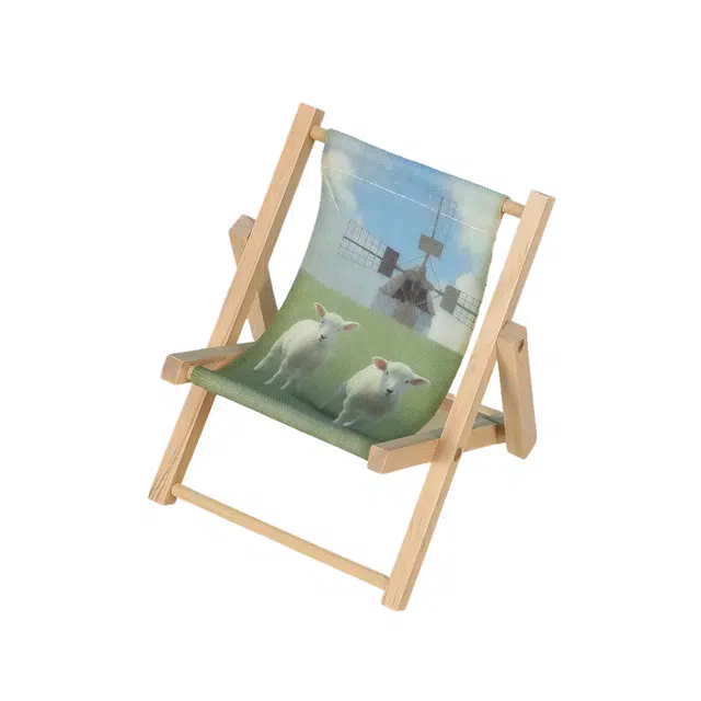 【小蛮腰 小绵羊】 缇克玺 简约木质沙滩椅可折叠手机支架桌面微景观拍摄布景装饰道具好运 柴木 摆件 男女同款情侣款