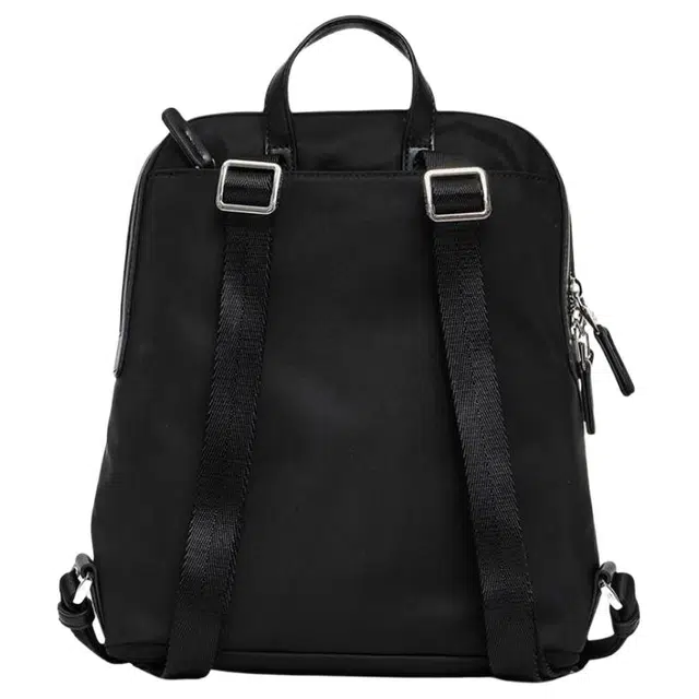 Mandarina Duck Hunter Logo