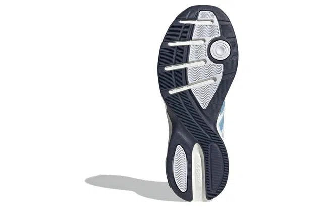 adidas neo Strutter