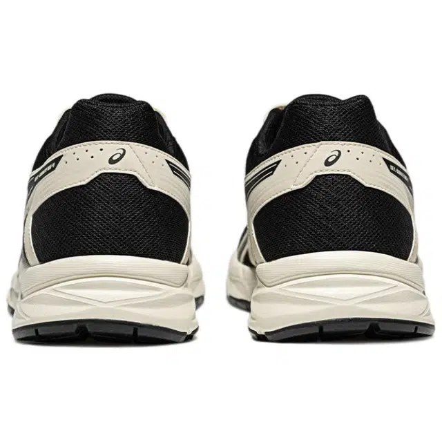 Asics Gel-Contend 4