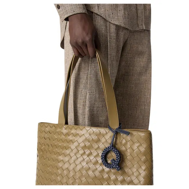 Bottega Veneta Q
