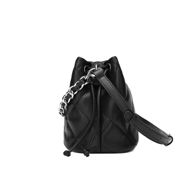 稻草人 高级感菱格小香风链条时尚气质百搭通勤实用小众轻便 牛皮拼合成革 水桶包斜挎单肩手提包 常规 女款 多色