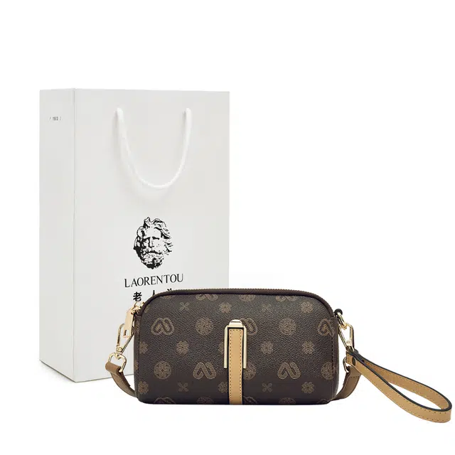 老人头 时尚高级感休闲百搭通勤 合成革 斜挎包 常规 女款 啡色