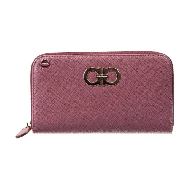 FERRAGAMO