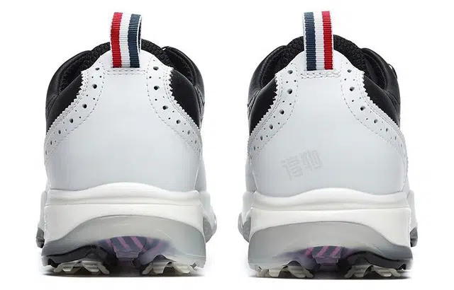 FILA Gf Oxford Spike