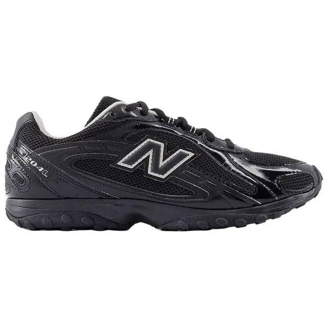 New Balance 204L