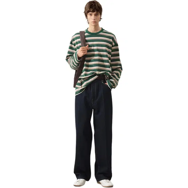 WHITT EPURE T