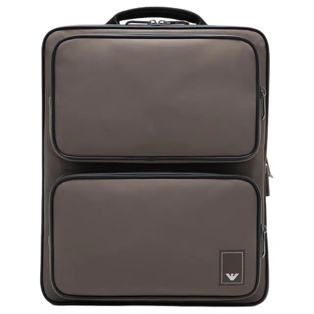 EMPORIO ARMANI Travel Essentials