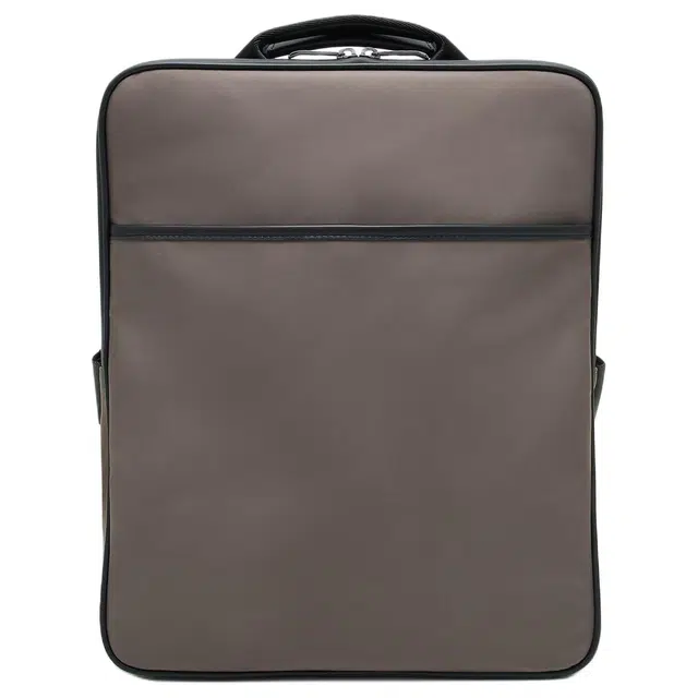 EMPORIO ARMANI Travel Essentials