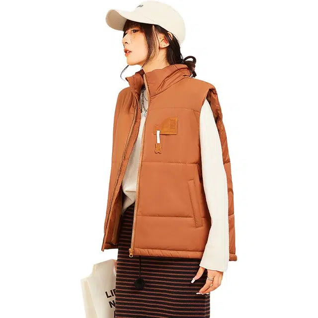 木果果木 秋冬 气质复古立领马甲 宽松 女款