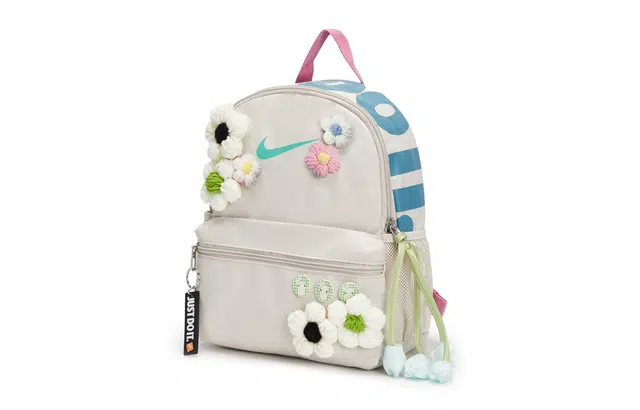 Nike 811
