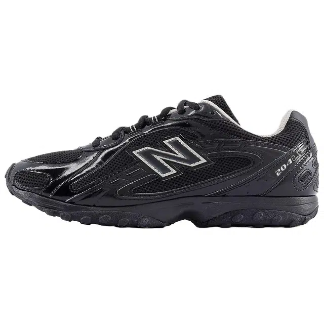 New Balance 204L