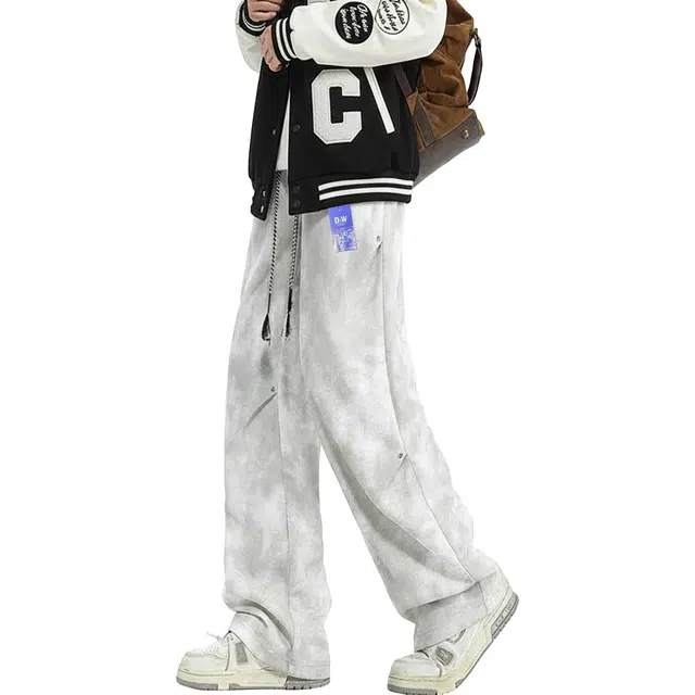 DW Casual