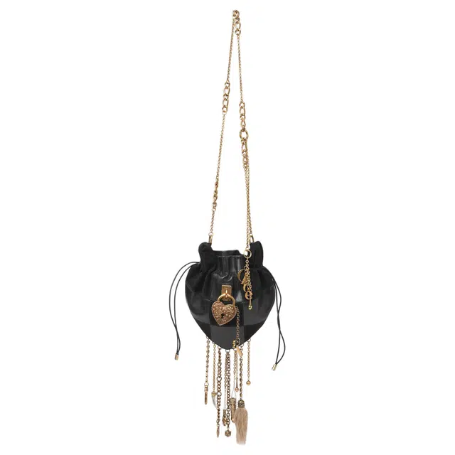 Chloe Chteau Treasures