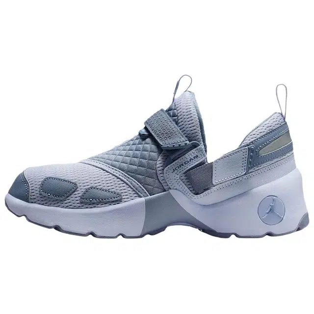 Jordan Trunner LX