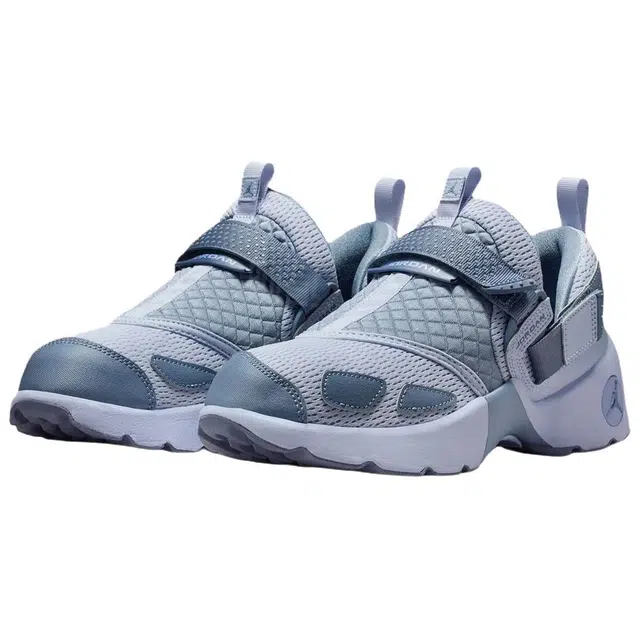 Jordan Trunner LX