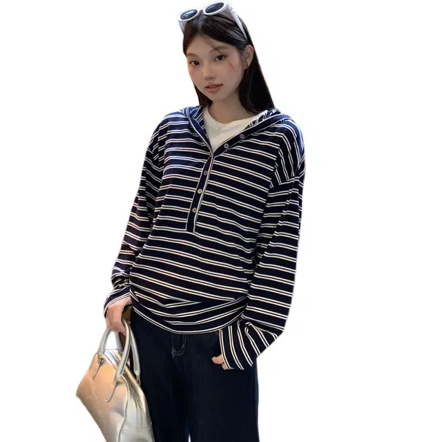 MUCCHIC t