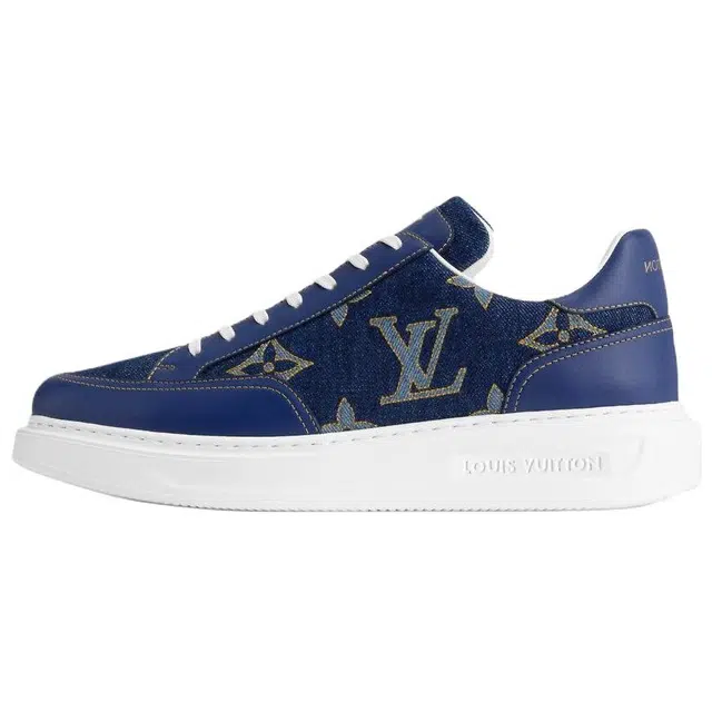 LOUIS VUITTON Beverly Hills
